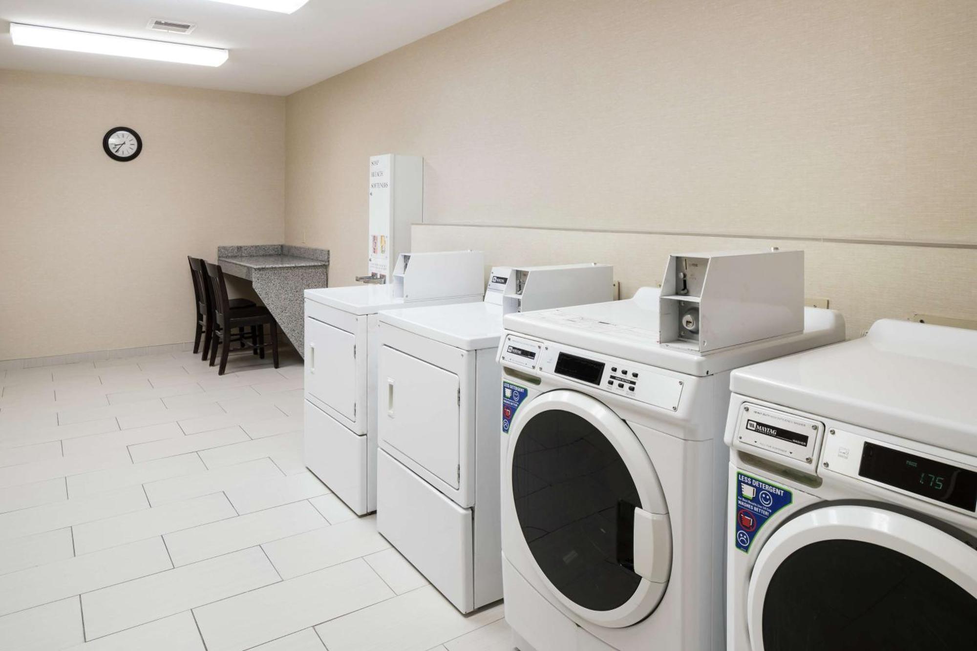 Homewood Suites By Hilton Cedar Rapids-North Zewnętrze zdjęcie