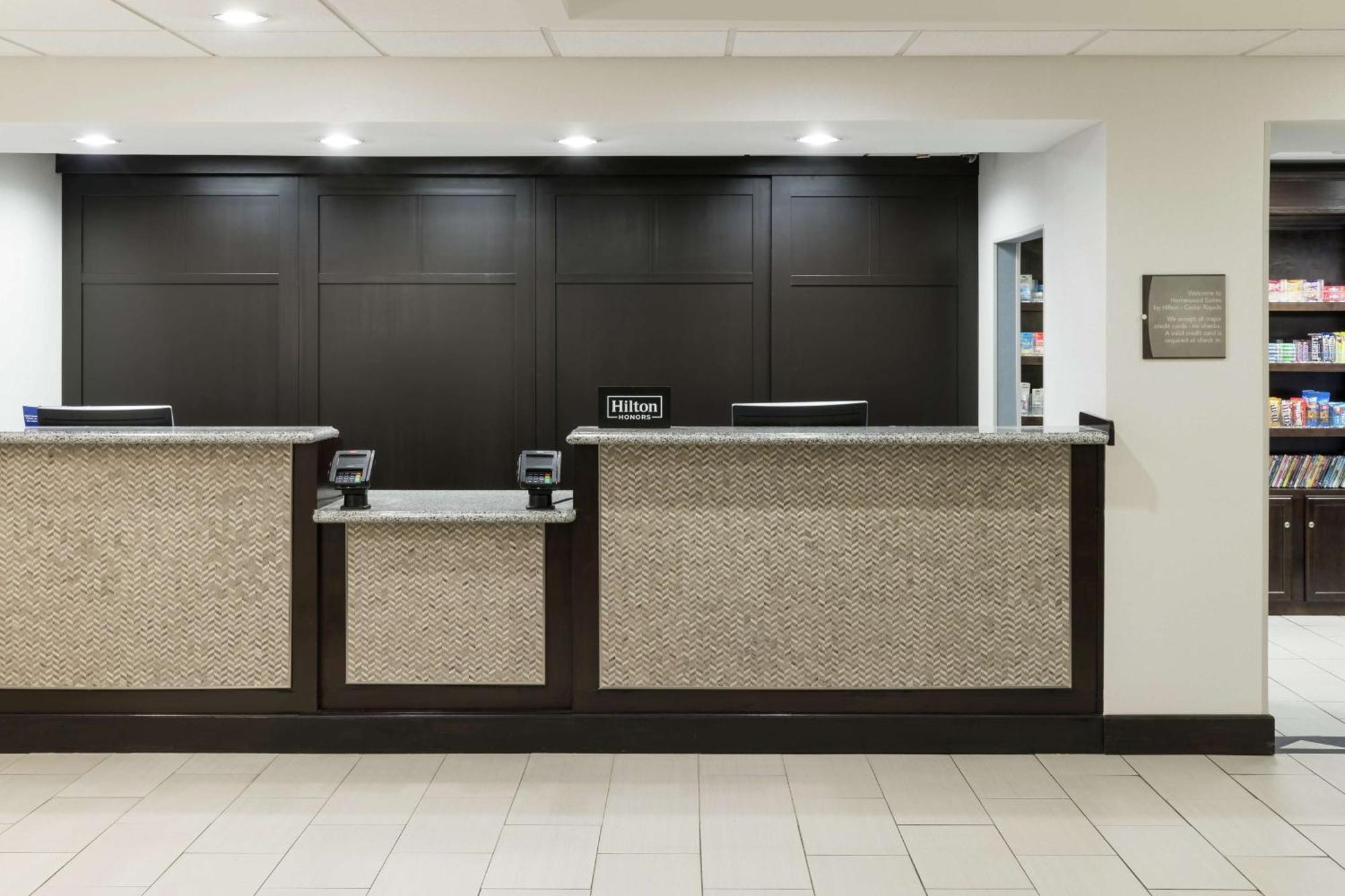 Homewood Suites By Hilton Cedar Rapids-North Zewnętrze zdjęcie